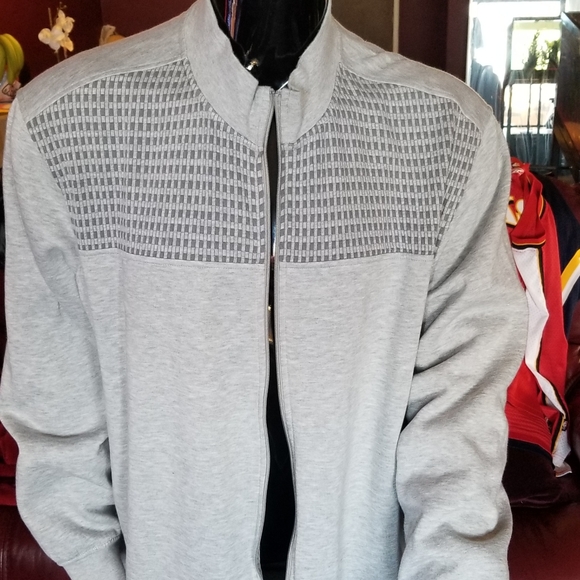 ALFANI BIG AND TALL SHIRT SWEATER - Picture 2 of 4